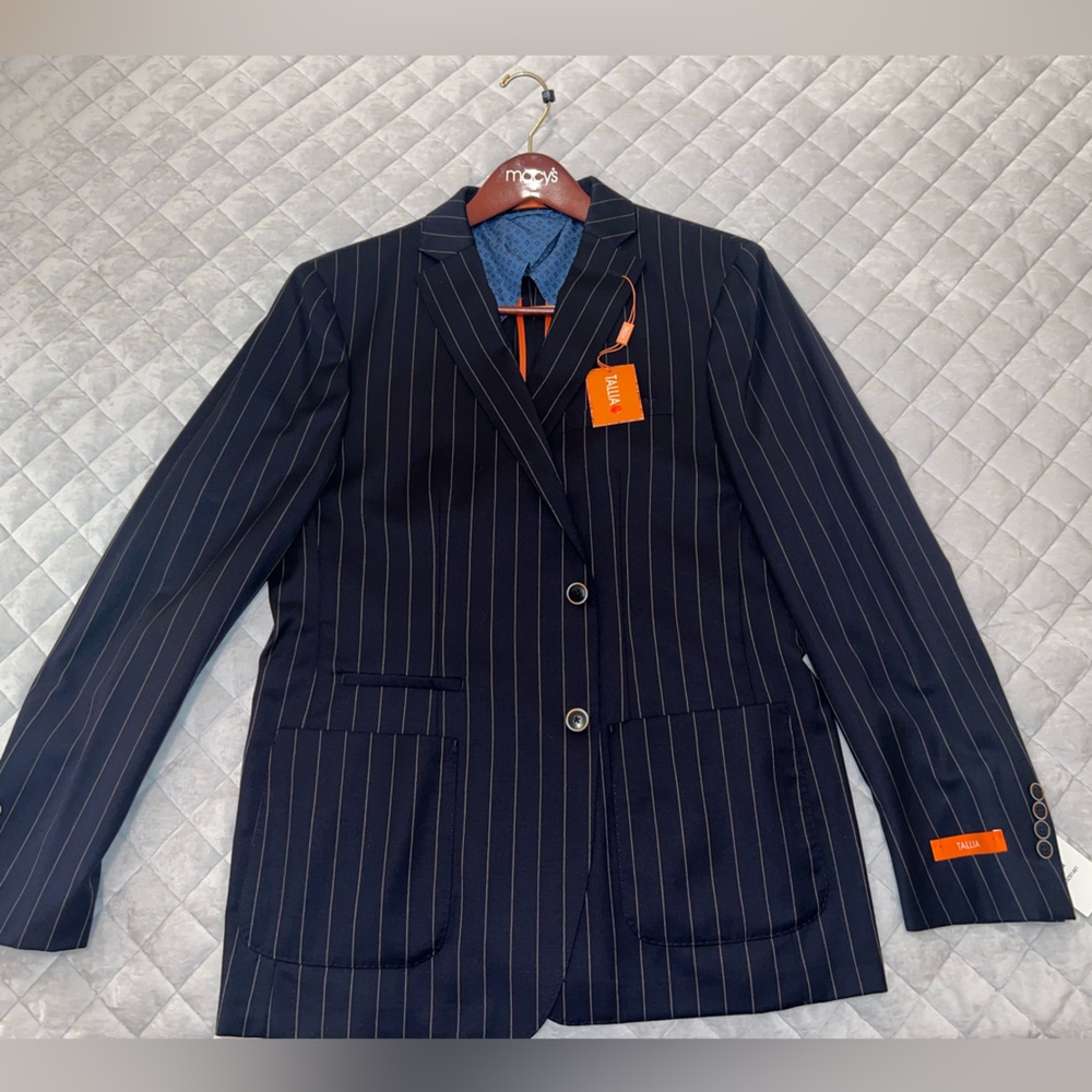 Brand New Pin Stripe Men’s Suit Jacket
